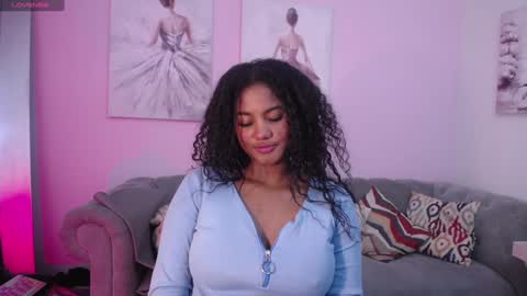 Snapshot of lady_danbury chatting on 01/04/25, 11:59 Karla - Instagram lady karla1 online show from 01/04/25, 11:59