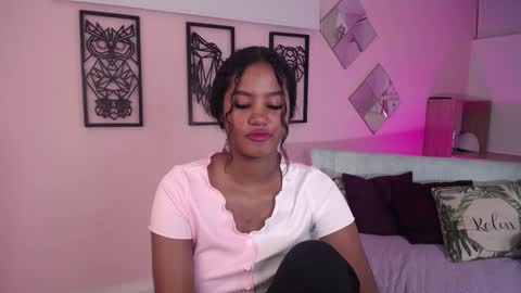 Snapshot of lady_danbury chatting on 02/11/25, 08:20 Karla - Instagram lady karla1 online show from 02/11/25, 08:20
