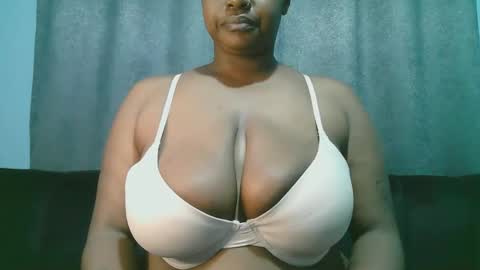 lady_dearra online show from 06/04/26, 02:50