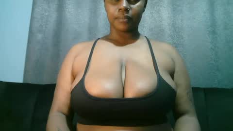 lady_dearra online show from 06/17/26, 02:25