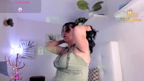    online show from 10/16/25, 07:04