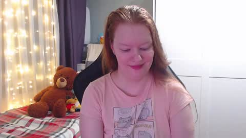 Snapshot of lady_inari chatting on 01/20/25, 08:18 Angelika online show from 01/20/25, 08:18
