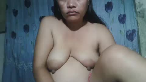 Snapshot of lady_love063 chatting on 10/15/25, 09:59 lady_love063 online show from 10/15/25, 09:59