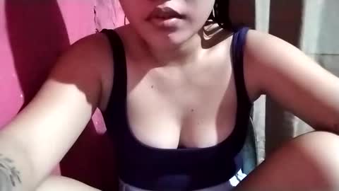 Snapshot of lady_rose19 chatting on 01/08/26, 05:54 kitty online show from 01/08/26, 05:54