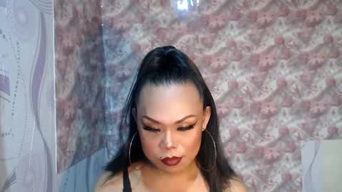 Snapshot of lady_shane26 chatting on 06/06/26, 11:37 lady_shane26 online show from 06/06/26, 11:37