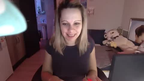 Snapshot of lady_smile69 chatting on 02/12/25, 05:05 lady_smile69 online show from 02/12/25, 05:05