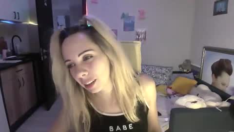 lady_smile69 online show from 10/30/25, 06:41