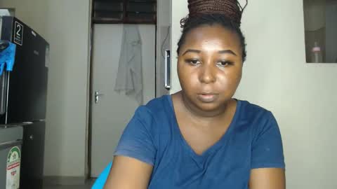 Snapshot of lady_twerky chatting on 03/20/26, 08:46 Maya online show from 03/20/26, 08:46