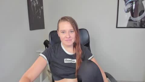 Snapshot of ladyalessa chatting on 07/07/26, 06:47 ALESSA online show from 07/07/26, 06:47