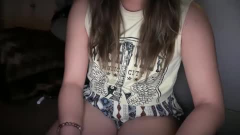 Aria online show from 03/10/25, 07:07