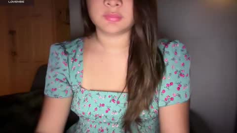 Snapshot of ladybird21 chatting on 01/09/26, 10:07 Aria online show from 01/09/26, 10:07