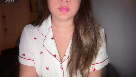 Snapshot of ladybird21 chatting on 03/09/26, 10:30 Aria online show from 03/09/26, 10:30