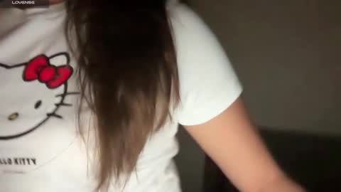 Snapshot of ladybird21 chatting on 03/11/26, 04:29 Aria online show from 03/11/26, 04:29