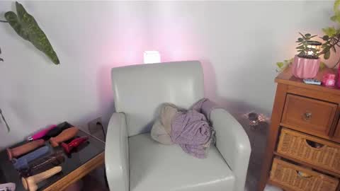 Snapshot of ladyboyhomemaker chatting on 02/10/26, 08:40 ladyboyhomemaker online show from 02/10/26, 08:40