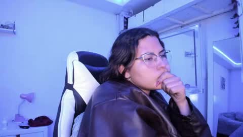  Lady  online show from 05/14/26, 05:03