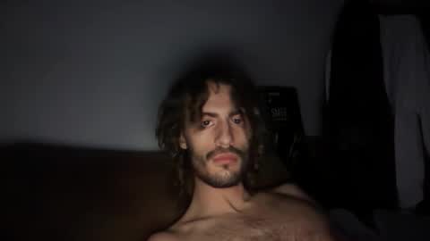 Snapshot of ladycan_tfeeling chatting on 11/19/25, 05:35 ladycan_tfeeling online show from 11/19/25, 05:35