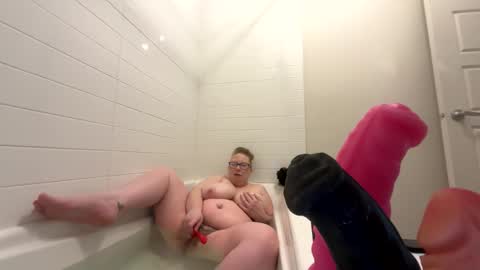 Snapshot of ladycherielynn chatting on 04/10/26, 02:11 LadyCherieLynn online show from 04/10/26, 02:11