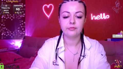 Snapshot of ladydrammer chatting on 02/11/26, 08:25 LadyDrummer online show from 02/11/26, 08:25