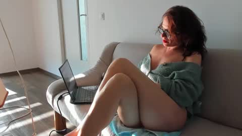 LADYGILDA online show from 04/10/26, 02:44