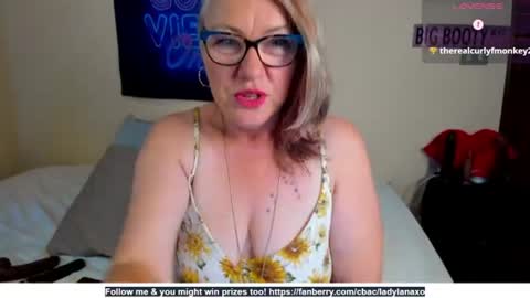 Snapshot of ladylanaxo chatting on 07/06/26, 05:59 Next Stream online show from 07/06/26, 05:59