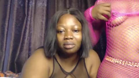 sexylila online show from 04/25/26, 08:06