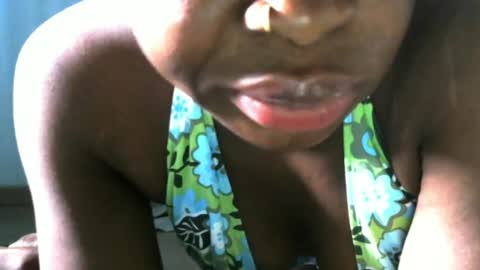 Snapshot of ladylilasexy chatting on 05/27/26, 11:51 sexylila online show from 05/27/26, 11:51