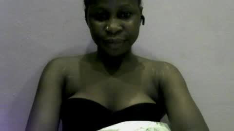 Snapshot of ladylilasexy chatting on 06/08/26, 08:42 sexylila online show from 06/08/26, 08:42