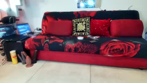 Oxana online show from 05/09/26, 01:22