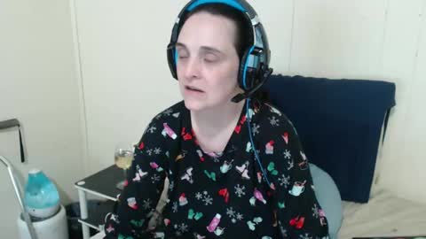 LadySlate online show from 12/26/24, 12:25