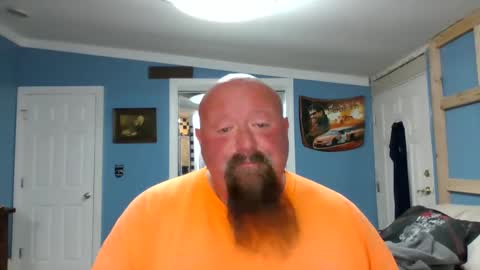 Snapshot of ladysmrdirtydirty chatting on 10/19/25, 01:23 Lady S  Mr DirtyDirty online show from 10/19/25, 01:23