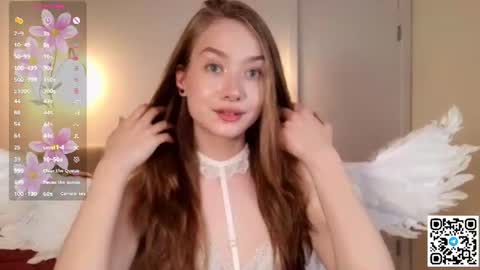 Snapshot of laenyssarael chatting on 06/13/26, 09:57 Cassie online show from 06/13/26, 09:57