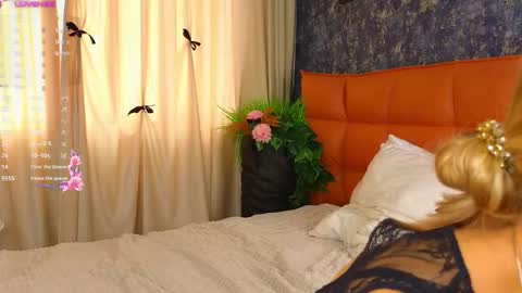 Lilia online show from 09/09/25, 06:46