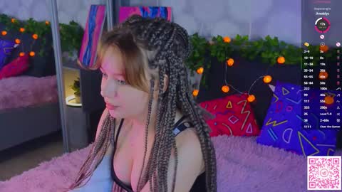 Lilia online show from 10/08/25, 07:00