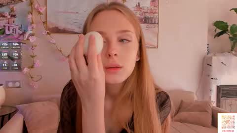 Lilia online show from 10/28/25, 06:17