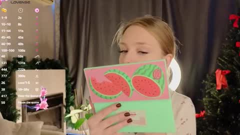 Snapshot of lafeti chatting on 12/19/25, 06:20 Lilia online show from 12/19/25, 06:20