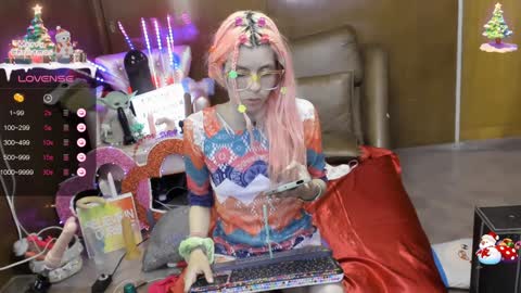 Skinnygirl online show from 01/31/25, 01:43