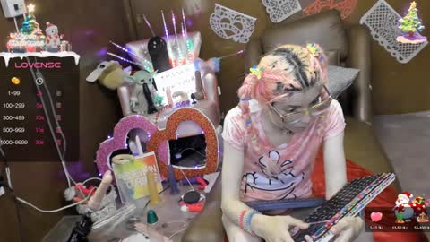 Skinnygirl online show from 02/06/25, 03:48