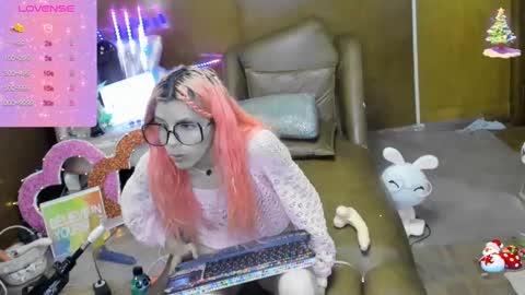 Skinnygirl online show from 09/09/25, 12:43