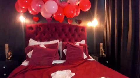 Snapshot of laia_jonees chatting on 02/20/26, 11:54 Laia online show from 02/20/26, 11:54