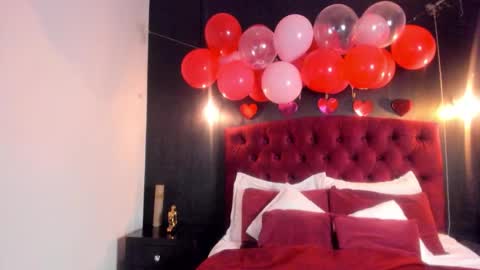 Snapshot of laia_jonees chatting on 03/07/26, 12:02 Laia online show from 03/07/26, 12:02