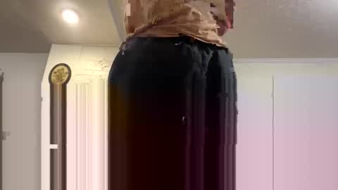 Snapshot of lailajeand chatting on 04/04/26, 05:49 lailajeand online show from 04/04/26, 05:49