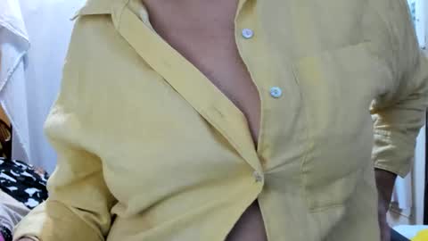 LAILA online show from 12/01/25, 01:16