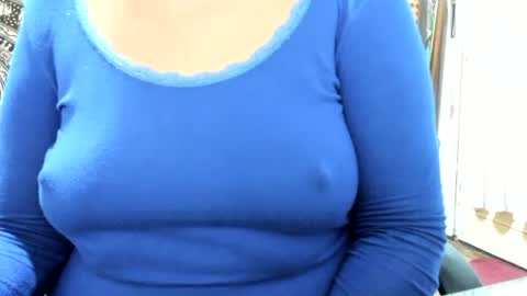Snapshot of lailasensu chatting on 06/22/26, 02:58 LAILA online show from 06/22/26, 02:58