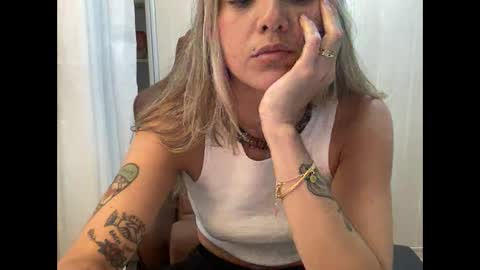 Snapshot of lailayourangel chatting on 12/04/25, 11:35 lailayourangel online show from 12/04/25, 11:35