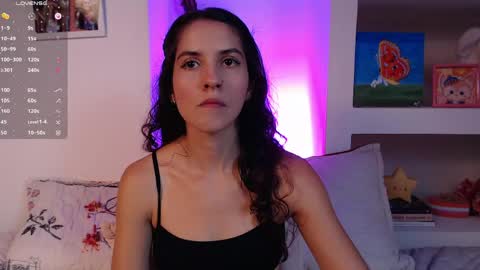 Snapshot of lailypink chatting on 04/24/26, 01:52 samanta online show from 04/24/26, 01:52