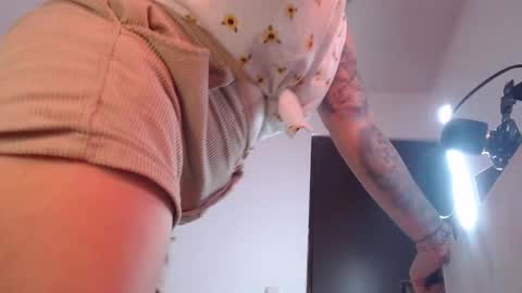 Snapshot of laimorgan chatting on 10/03/25, 08:28 LALI online show from 10/03/25, 08:28