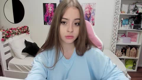 Kira online show from 12/01/24, 10:53