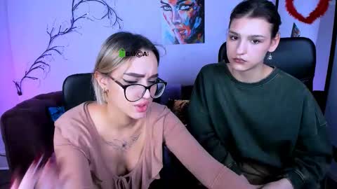 Snapshot of lakki_spy chatting on 11/28/25, 09:23 Lakki online show from 11/28/25, 09:23