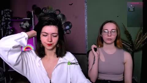 Snapshot of lakki_spy chatting on 12/15/25, 01:15 Lakki online show from 12/15/25, 01:15