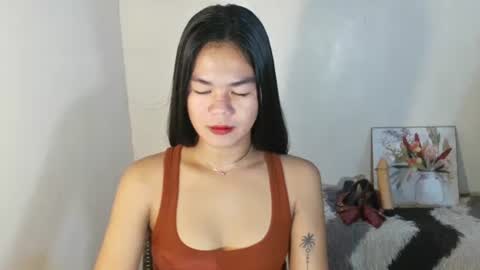 lakshmi_052704 online show from 12/17/25, 06:03